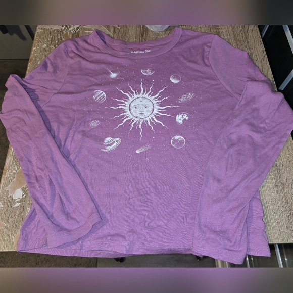 LOT of 2 Tops Rebellious One from Macy's Graphic Tees Junior's XL or Women's L - Picture 5 of 13